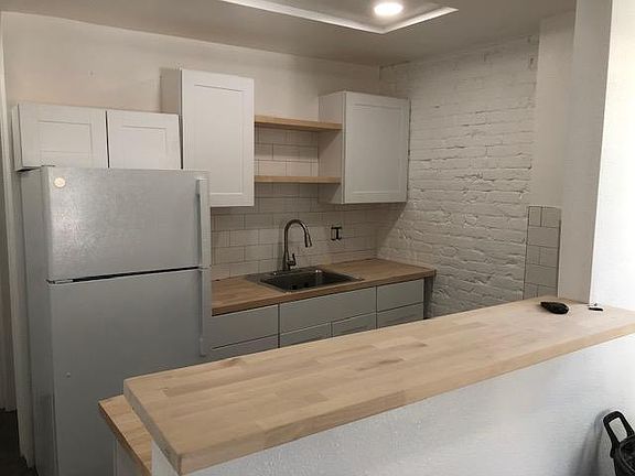 4th image of 74 S Sherman St #B