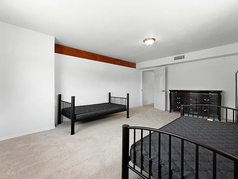 3828 E Dulciana Ave #6 — Photo 9