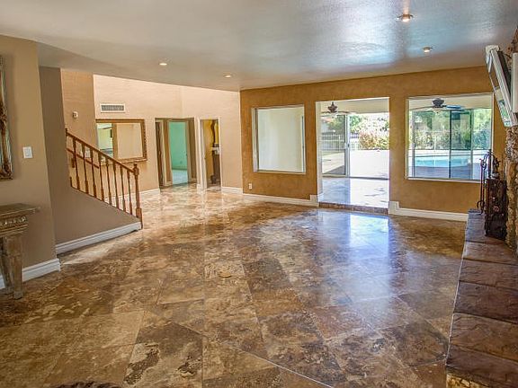 5th image of 8246 E Del Cadena Dr