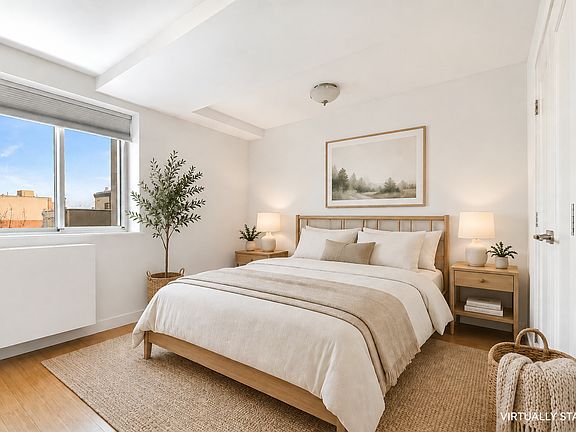 3rd image of 301 W 115th St APT 6J