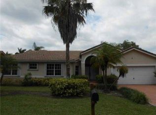 15624 SW 42nd Ter, Miami, FL 33185