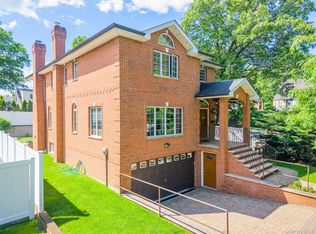 246-12 Cambria Avenue, Little Neck, NY 11362