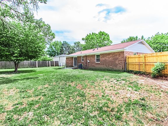 5th image of 6214 Thornwood Dr
