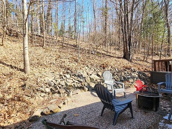 3rd image of 1606 MEADOWVIEW ROAD