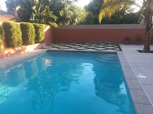 23206 Ostronic Dr, Woodland Hills, CA 91367