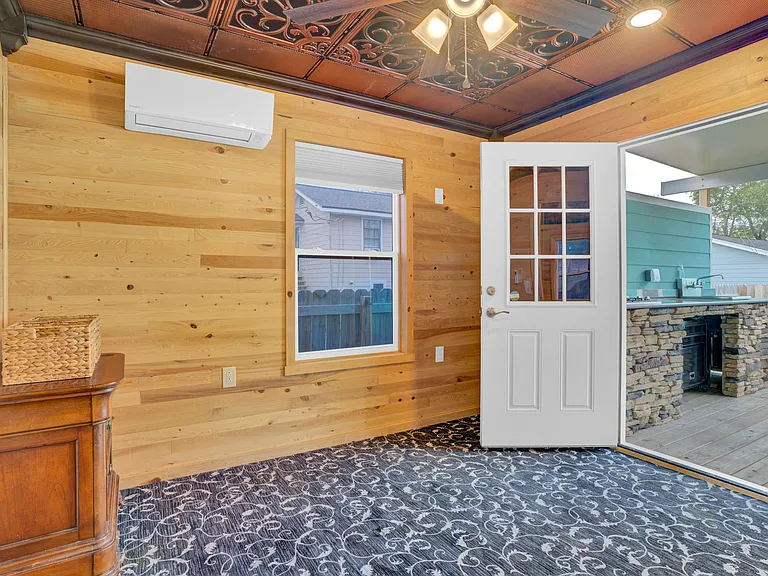 1505 W Garden St #2 — Photo 3