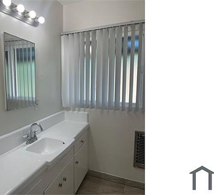 4th image of 4525 Santa Rosalia Dr APT 14