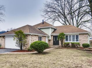 18618 Carpenter St, Homewood, IL 60430