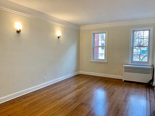 Rented by Compass | media 7