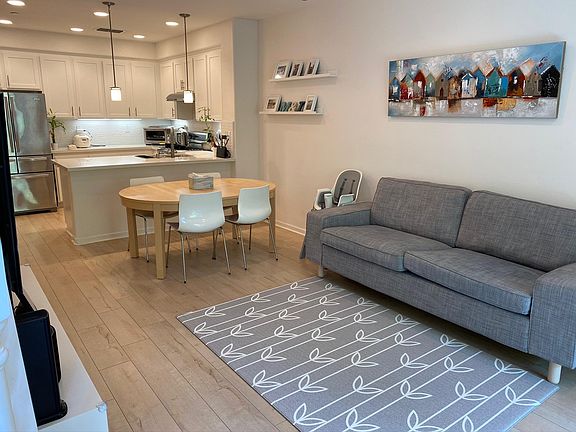 4th image of 1233 Coyote Creek Way
