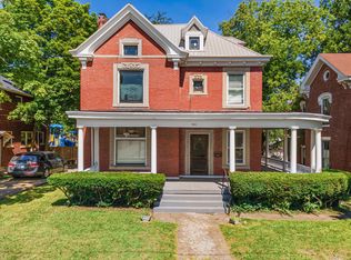 1111 Main St, Paris, KY 40361