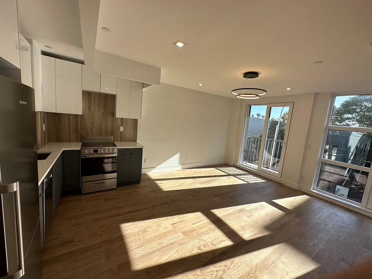 Building Photo - 507 Fairview Ave #3A