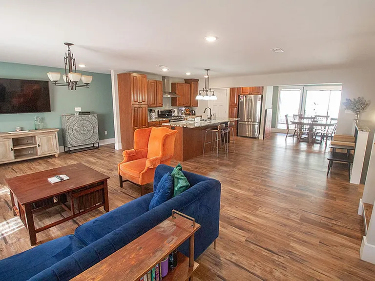 3104 Oak Lawn Dr — Photo 3