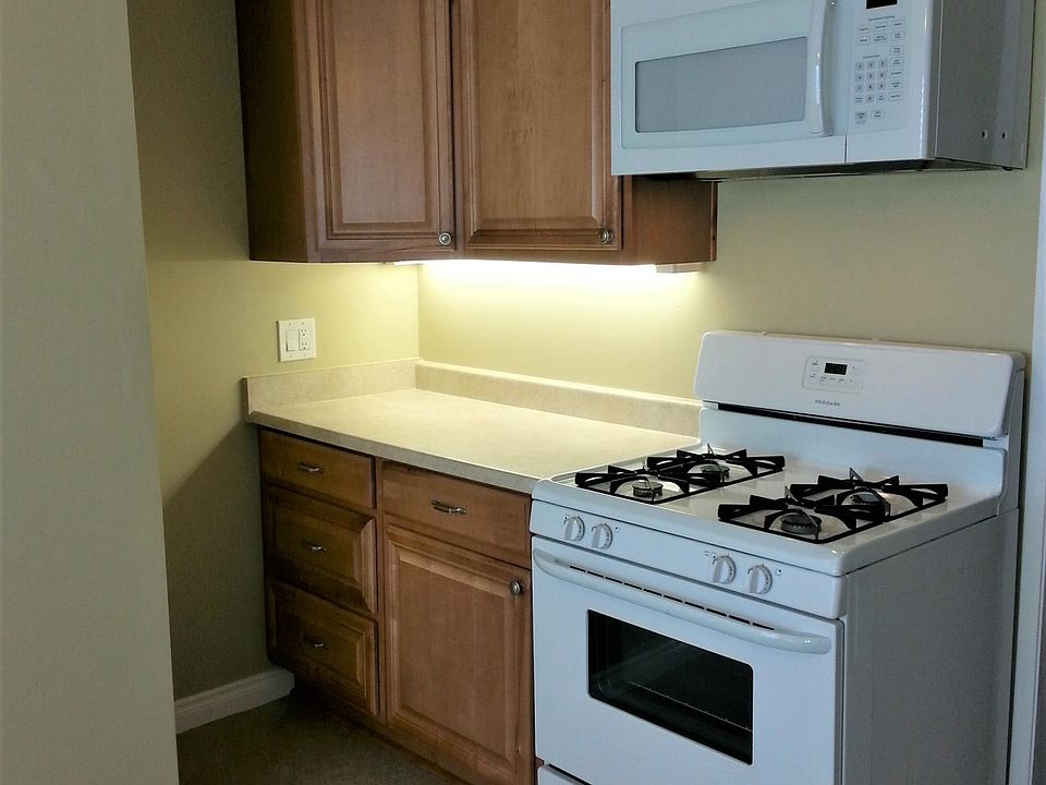 Kitchen cooking nook