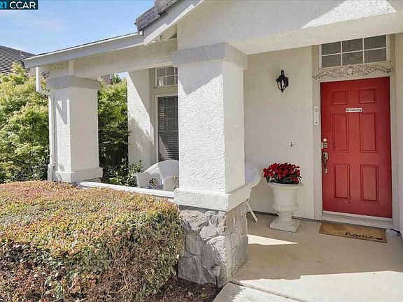 4th image of 4864 Summer Grove Cir