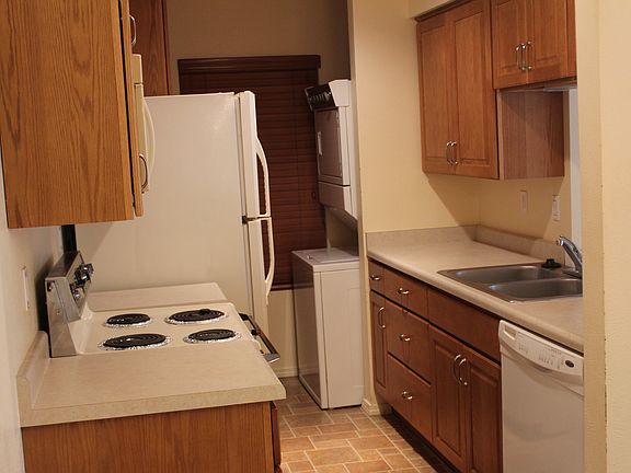4th image of 505 Oppenheimer Dr APT 702