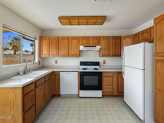 5th image of 4721 W ORCHID Lane