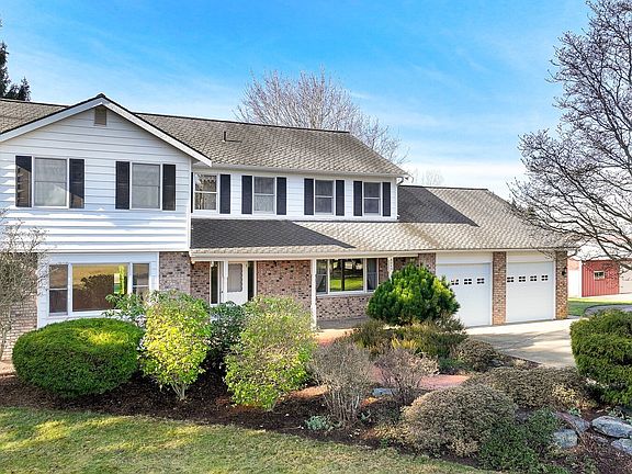 5th image of 6049 Medcalf Road