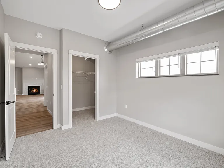 Independence Townhomes — Photo 45
