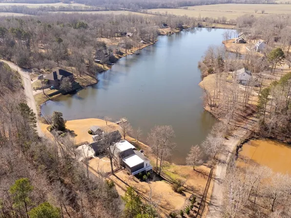 273 Tanyard Cir, Adamsville, TN 38310