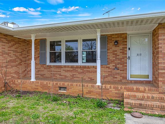 5th image of 313 Rhodehaven Dr