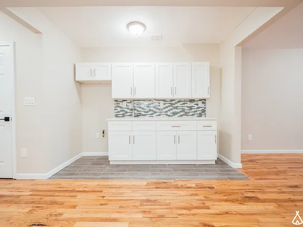 1013 E 156th St #1, Bronx, NY 10455