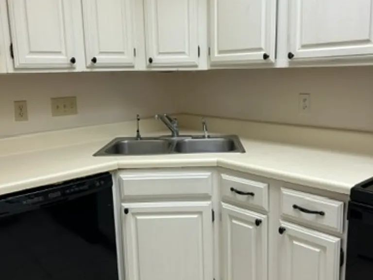 921 Marine Dr #309 — Photo 4