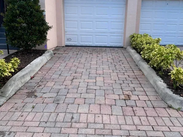 2808 Amalei Dr, Palm Beach Gardens, FL 33410