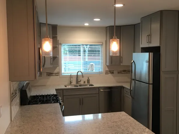 9703 National Blvd #1, Los Angeles, CA 90034