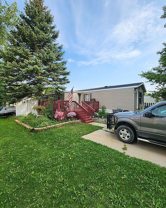 1st image of 2500 6th Ave N #196