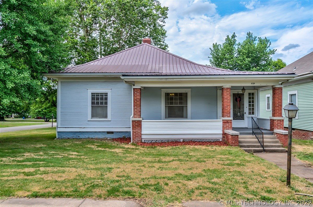 324 W Davis Dr, Nowata, OK 74048 Zillow