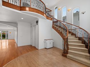 7822 Truxton Ave, Los Angeles, CA 90045