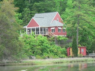 377 One Way Ln, Urbanna, VA 23175