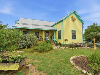 1539 County Road 188, Karnes City, TX, 78118