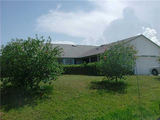 1st image of 1614 SW Lexington Dr