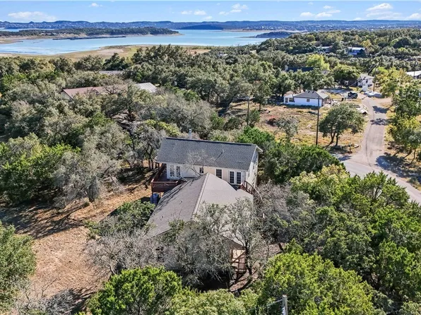 2390 Owl, Canyon Lake, TX 78133