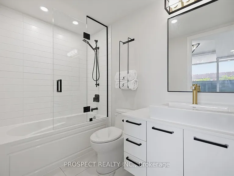 4800 Highway 7 Rd #225 — Photo 16