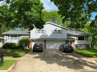 3040 Churchill Dr, Madison, WI 53713
