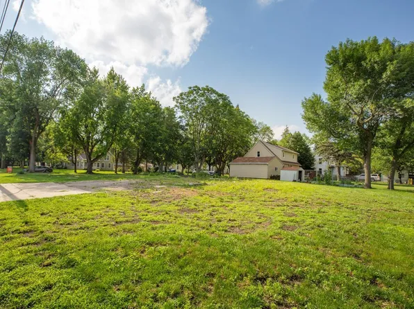 209 4th Ave SE, Mapleton, MN 56065