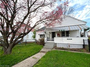 1611 Lawrence St, Parkersburg, WV