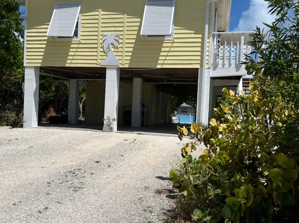 24317 Caribbean Dr W, Summerland Key, FL 33042