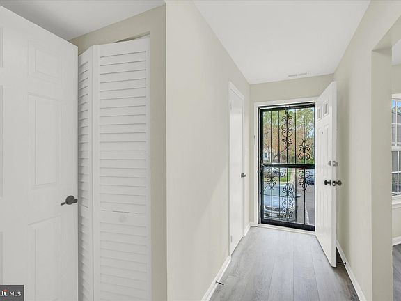 3rd image of 8500 Southlawn Ct