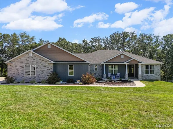 1402 Circle Hill Dr, Hillsboro, MO 63050