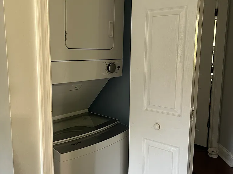 512 S Pine St — Photo 17