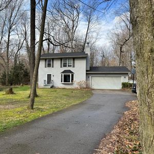 46574 33rd St, Paw Paw, MI, 49079