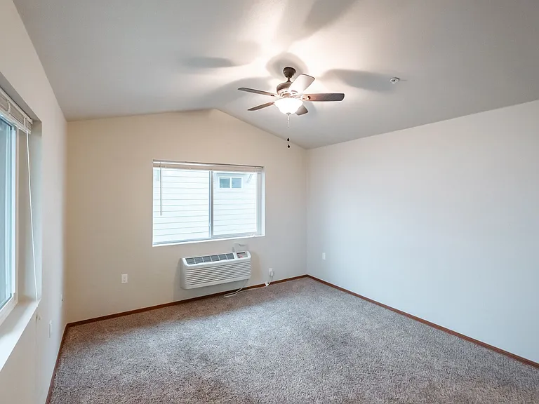 Lafayette Place Apartments — Photo 22
