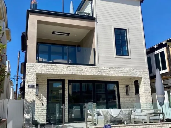 203 Sapphire Ave, Newport Beach, CA 92662