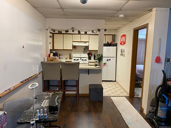 2nd image of 35 Crocker Ave #4