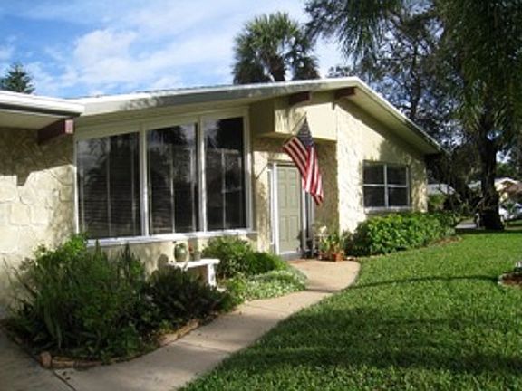 2nd image of 210 Rose Dr