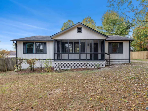 174 Doris Dr, Harvest, AL 35749